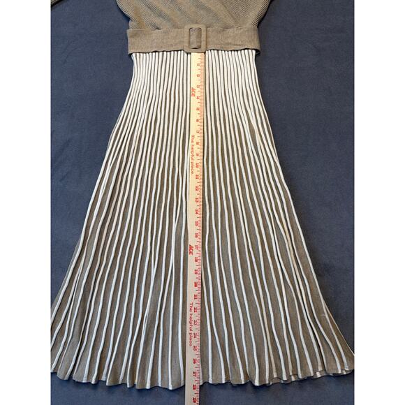 NWT Robbie Bee Rib Pleated Sweater Dress Tan/White Women’s Med - Picture 9 of 13